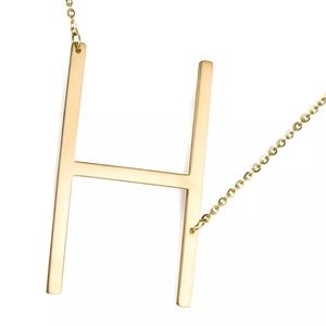 Maxi Letter Necklace 🎁 The Perfect Christmas Gift